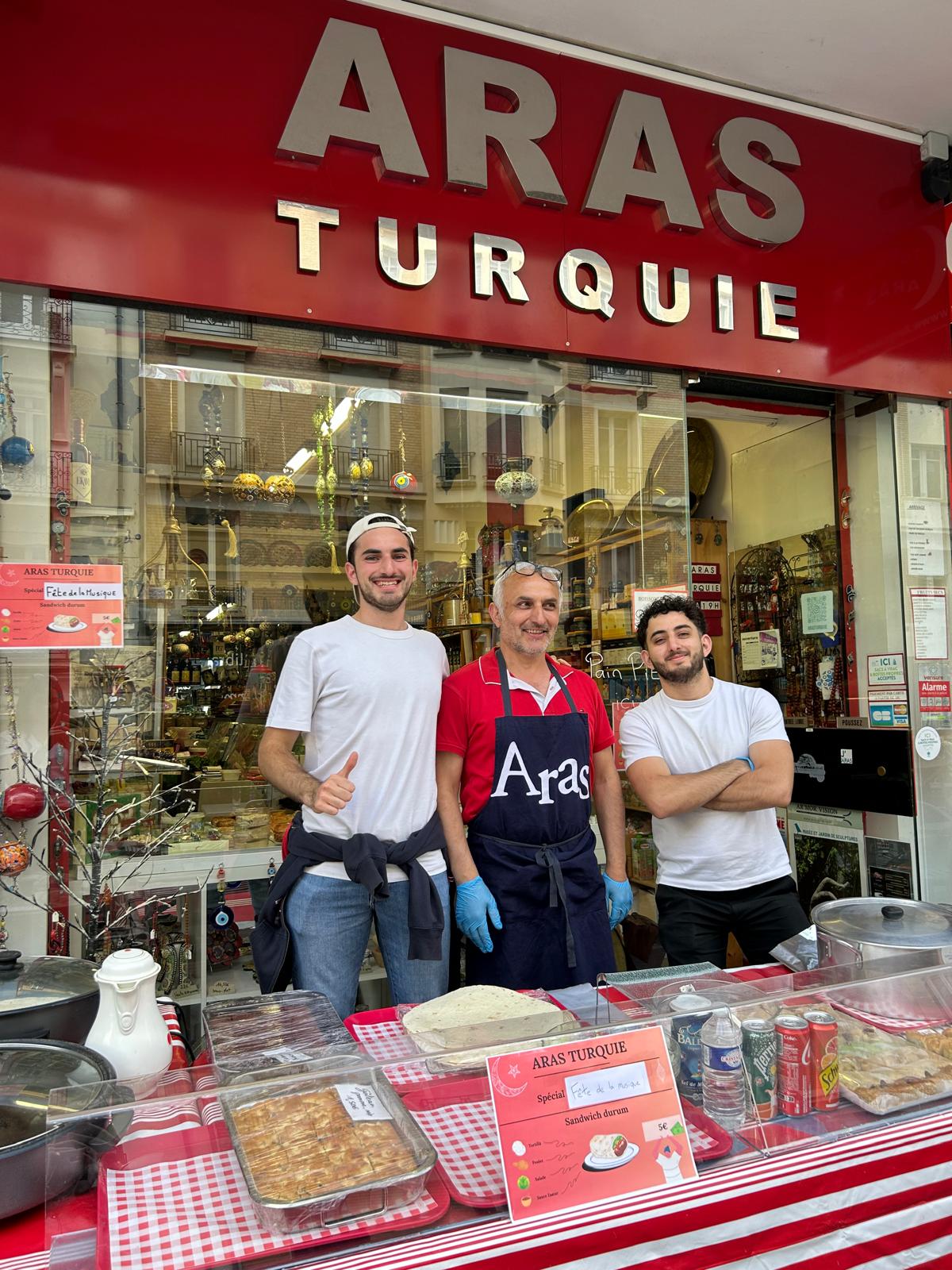 L'équipe d'Aras Turquie
